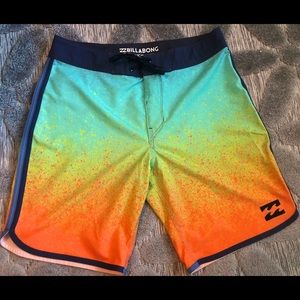 Billabong 73 Platinum X board shorts